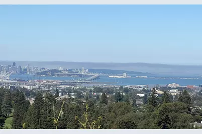 82 Wilding Ln, Oakland, CA 94611 - Photo 10