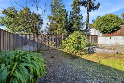 16251 Carolyn St, Castro Valley, CA 94578 - Photo 32