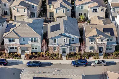 2933 Stringham Way, Dublin, CA 94568 - Photo 2