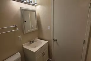 9716 Mountain Blvd, Oakland, CA 94605 - Photo 20