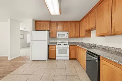 811 G St #811 and 811 1/2, Antioch, CA 94509 - Photo 10