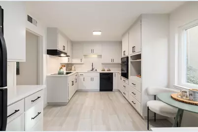 2324 Lakeshore Ave, Oakland, CA 94606 - Photo 16
