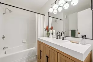 2324 Lakeshore Ave, Oakland, CA 94606 - Photo 34