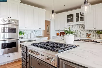 75 Donald Drive, Orinda, CA 94563 - Photo 16