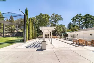 238 Cameo Dr, Danville, CA 94526 - Photo 58