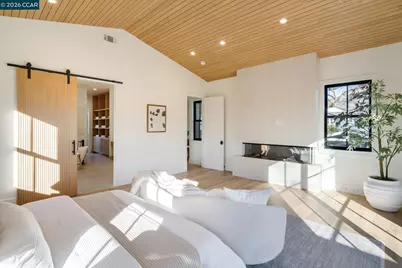 238 Cameo Dr, Danville, CA 94526 - Photo 32