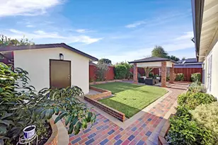 36001 Cabrillo Dr, Fremont, CA 94536 - Photo 28