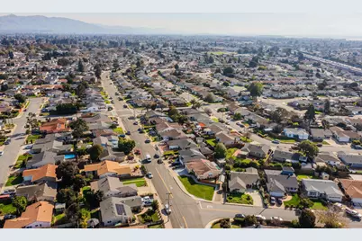 36001 Cabrillo Dr, Fremont, CA 94536 - Photo 38