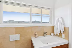 28 Marina Ct Dr, San Rafael, CA 94901 - Photo 30