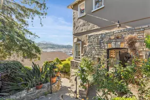 28 Marina Ct Dr, San Rafael, CA 94901 - Photo 2