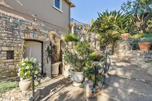 28 Marina Ct Dr, San Rafael, CA 94901 - Photo 38