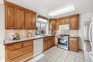 759 Prospect Ave, Oakland, CA 94610 - Photo 18