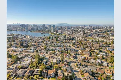 759 Prospect Ave, Oakland, CA 94610 - Photo 56