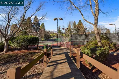 681 Adobe Dr, Danville, CA 94526 - Photo 58