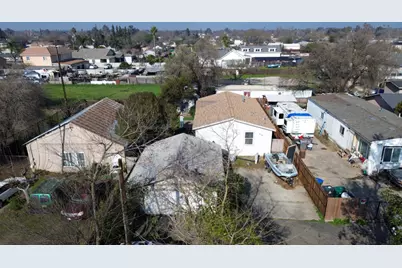 4049 Farmington Rd, Stockton, CA 95215 - Photo 1