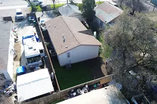 4049 Farmington Rd, Stockton, CA 95215 - Photo 6