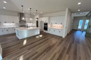 16127 Purdy Ct, Lathrop, CA 95330 - Photo 6