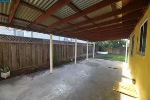 1823 Wall St, Tracy, CA 95376 - Photo 34