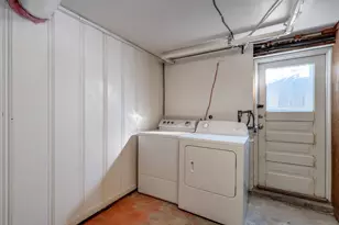 111 Fairlawn Dr, Berkeley, CA 94708 - Photo 30