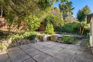 111 Fairlawn Dr, Berkeley, CA 94708 - Photo 32