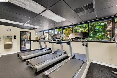 11 Embarcadero W, Oakland, CA 94607 - Photo 6