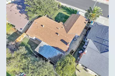 2853 Seville Cir, Antioch, CA 94509 - Photo 32