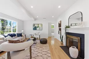 1691 Peach Pl, Concord, CA 94518 - Photo 10