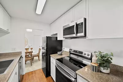 1085 Murrieta Blvd #222, Livermore, CA 94550 - Photo 2
