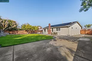 876 Santa Ana Dr, Pittsburg, CA 94565 - Photo 30