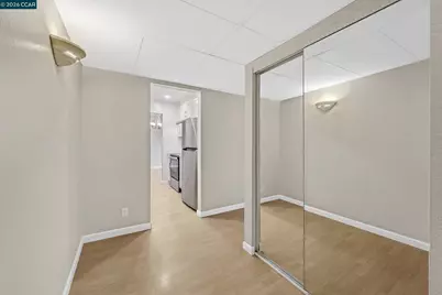 420 Civic Dr #403, Walnut Creek, CA 94596 - Photo 12