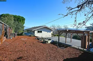 12 Westminster Pl, Lafayette, CA 94549 - Photo 52