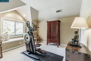 4 Julianna Ct, Moraga, CA 94556 - Photo 24