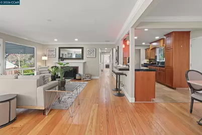 202 Christie Dr, Martinez, CA 94553 - Photo 8