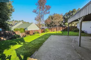 202 Christie Dr, Martinez, CA 94553 - Photo 30