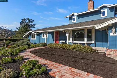 131 Donald Dr, Moraga, CA 94556 - Photo 2