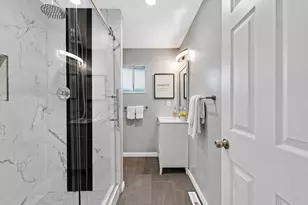 7554 Sunkist Dr, Oakland, CA 94605 - Photo 24