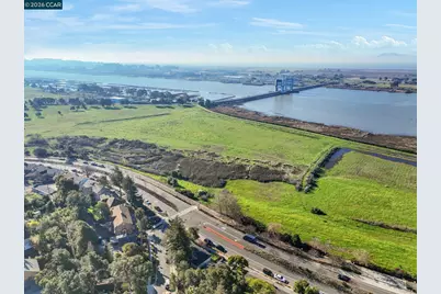 518 Wilson Ave, Vallejo, CA 94590 - Photo 2