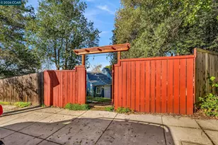 518 Wilson Ave, Vallejo, CA 94590 - Photo 24