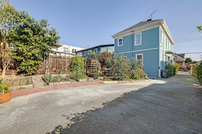 1919 48th Ave, Oakland, CA 94601 - Photo 4