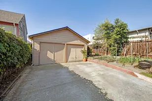 1919 48th Ave, Oakland, CA 94601 - Photo 32
