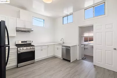 3403 Harlan St, Oakland, CA 94608 - Photo 4