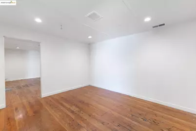 3403 Harlan St, Oakland, CA 94608 - Photo 30