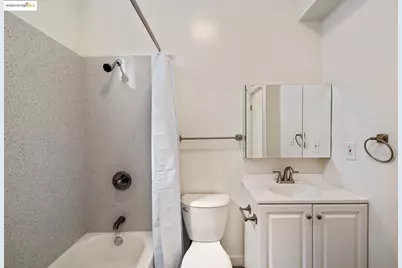 3403 Harlan St, Oakland, CA 94608 - Photo 12