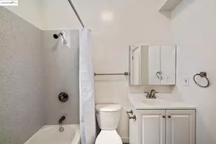 3403 Harlan St, Oakland, CA 94608 - Photo 12