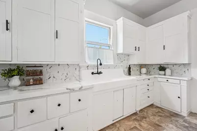 1549 5th Ave, Oakland, CA 94606 - Photo 12