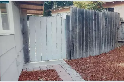 1712 Oakmead Dr, Concord, CA 94520 - Photo 18