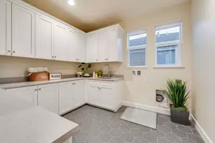 32613 Singh Circle, Union City, CA 94587 - Photo 22