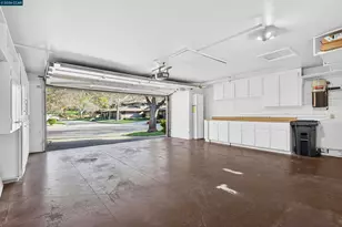 15 Fairway Pl, Fairfield, CA 94534 - Photo 38