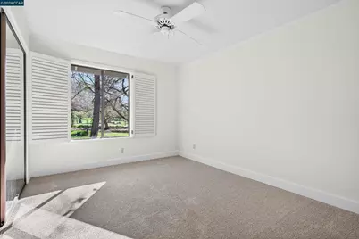 15 Fairway Pl, Fairfield, CA 94534 - Photo 32