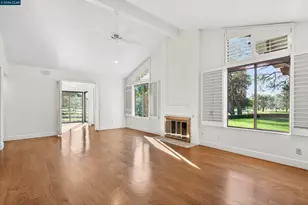 15 Fairway Pl, Fairfield, CA 94534 - Photo 6